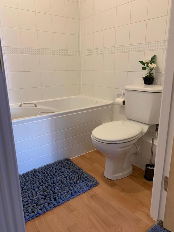 برمنغهام Absolute Stays At The Qube -Utilita-City Center-The Rep-Icc-Nia-Edgbaston Cricket-Free Wifi- Contractors-Sealife-Brindleyplace المظهر الخارجي الصورة